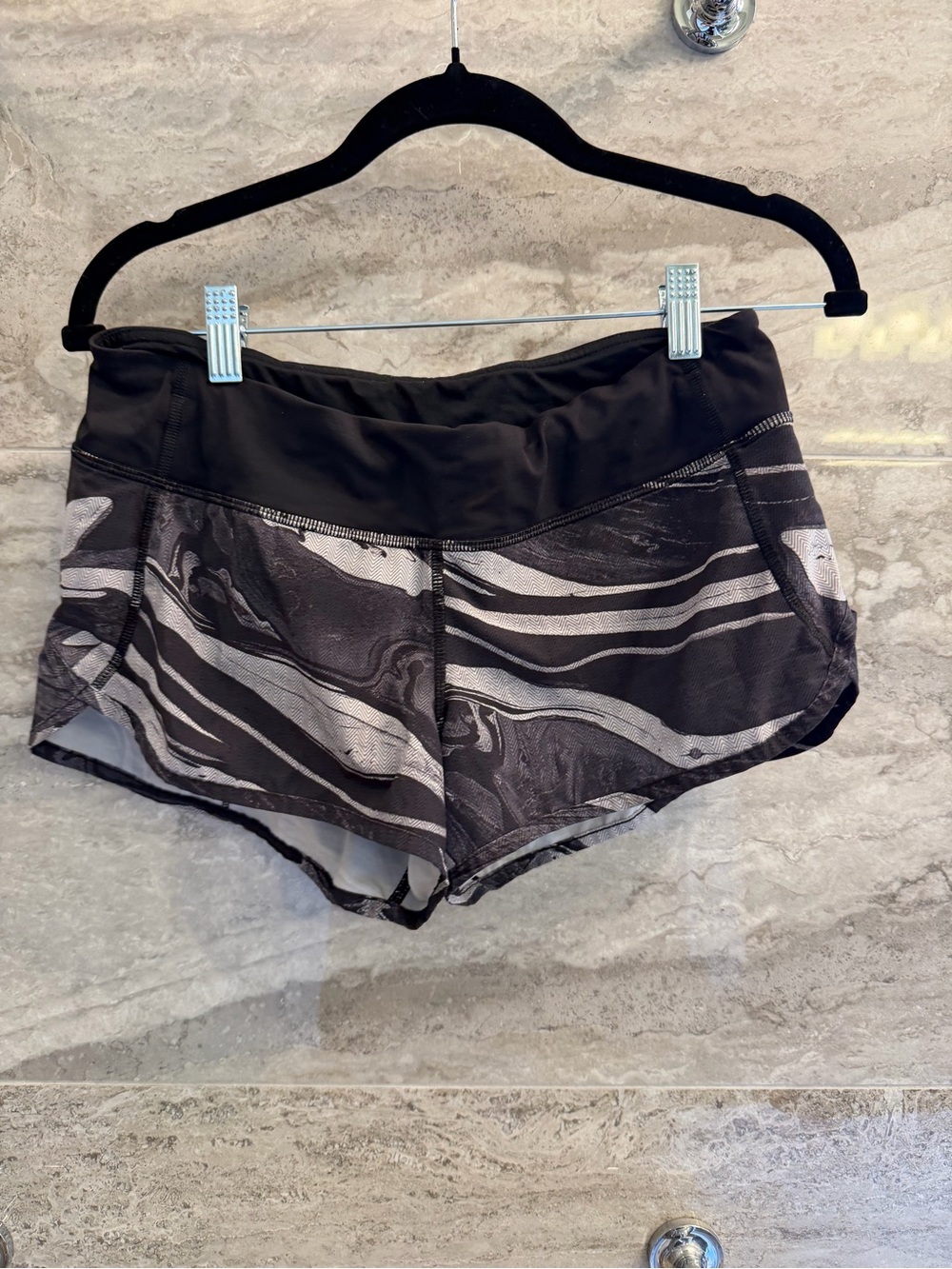 Lululemon Speed up Black Marbled Running Shorts